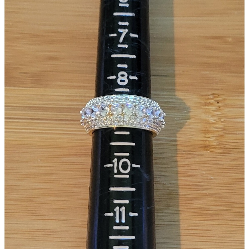 Cubic Zirconia CZ Thick Eternity Band Gold Tone Goldtone Ring Size 9